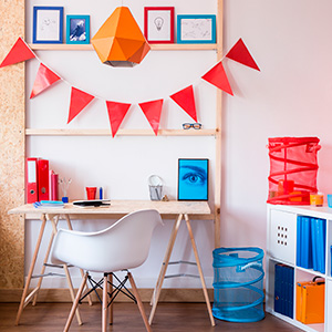 Thrifty desk for back to school