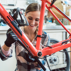 Inspecting the frame for buying a used bike
