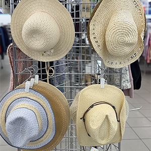 accessories to bring on spring break